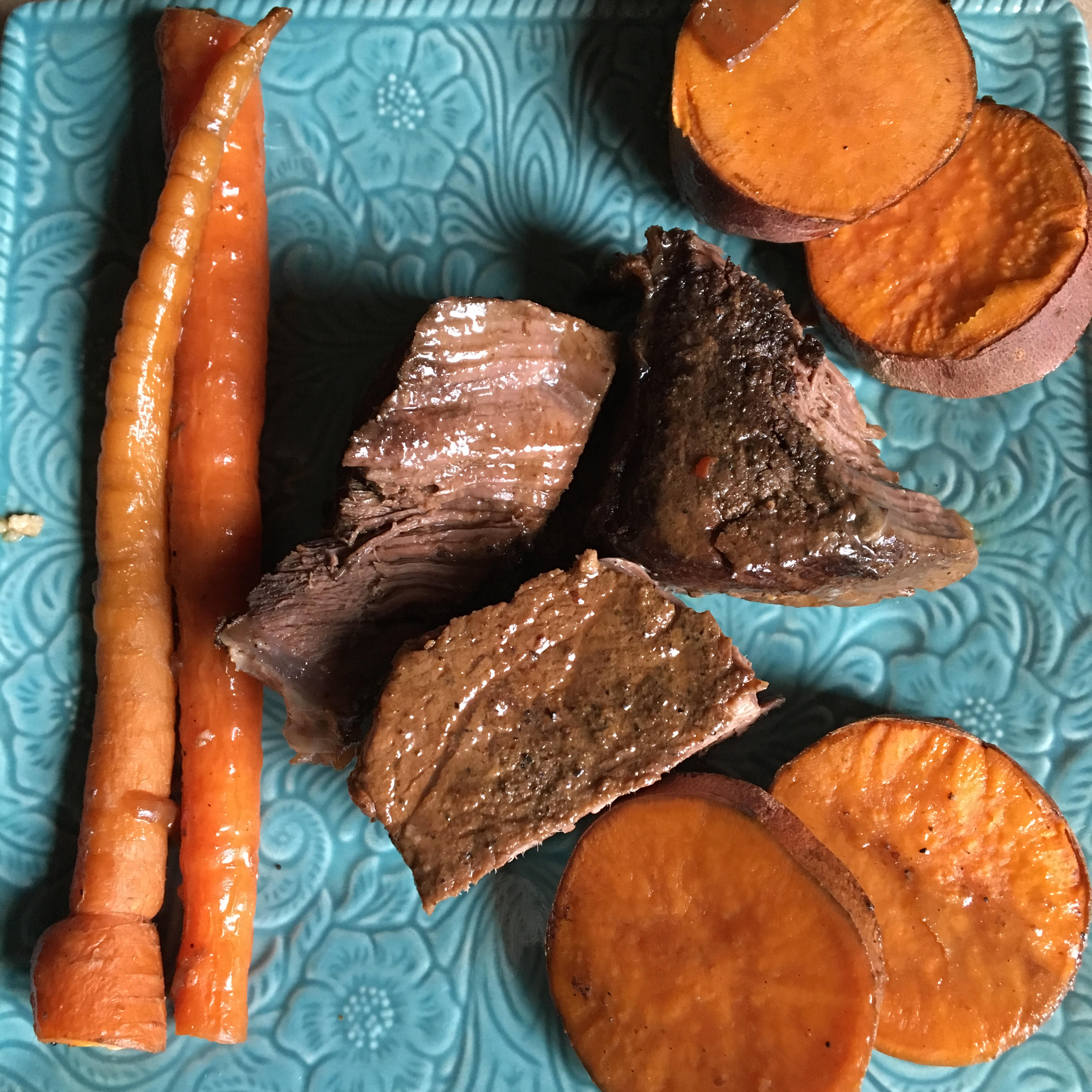 O Bone (Chuck) Roast A Year of Beef Idaho CattleWomen